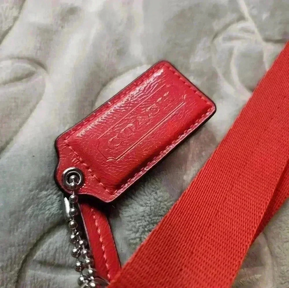 COACH GETAWAY Floral FILE BAG CROSSBODY SHOULDER PURSE TRAVEL F31963 - Picture 4 of 8